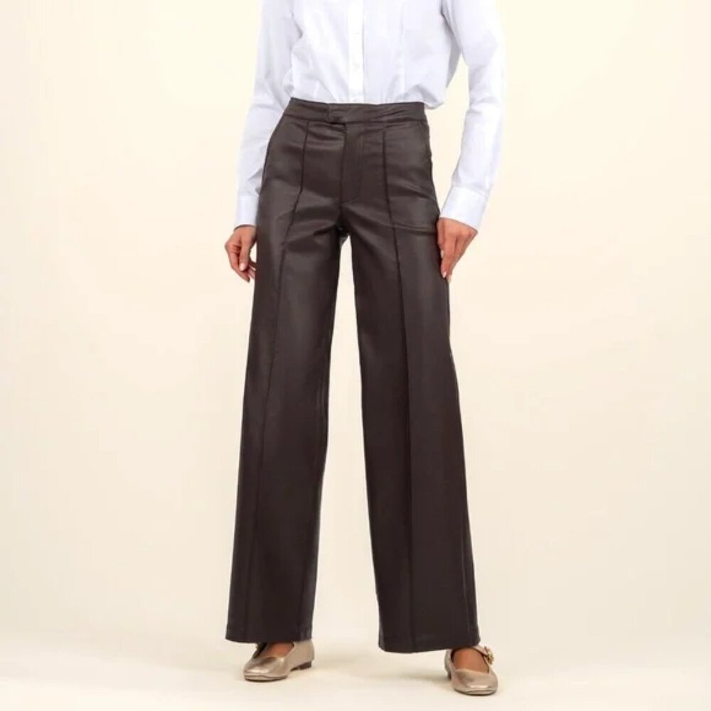Kut from the Kloth Jodi Coated High Rise Wide Leg Pants – Choco Brown – NWT